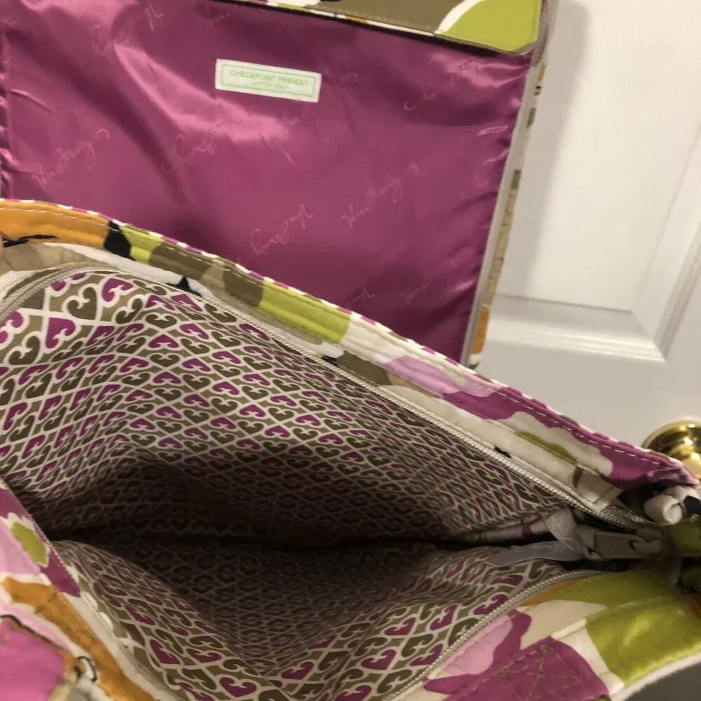 Vera Bradley women pink and green shoulder laptop bag, quilted and padded
